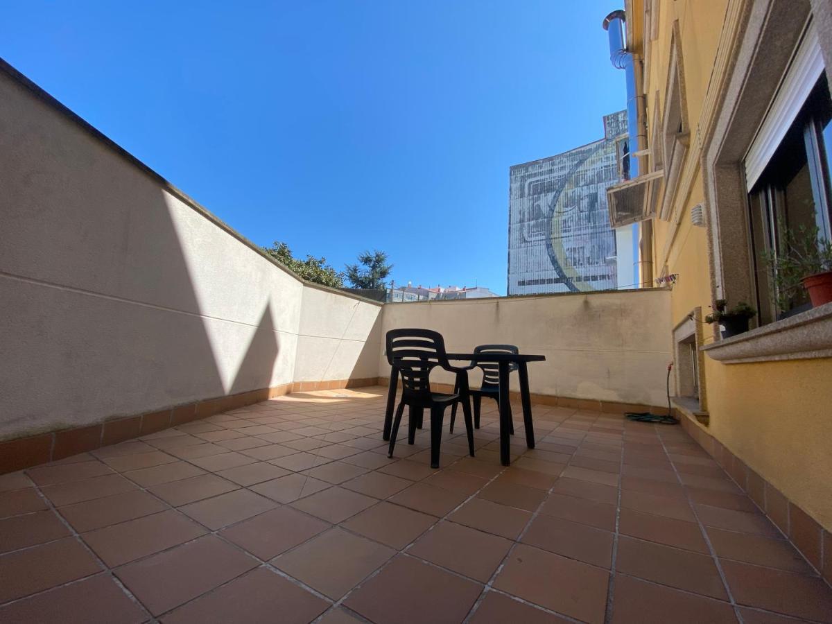 Apartamento A 5 Min Caminando De La Playa Sta. Cristina, オレイロス エクステリア 写真